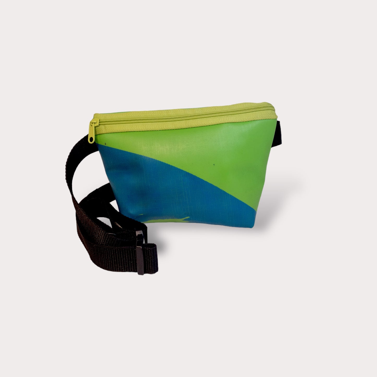 Small Hip Bag . Acua Park. Green