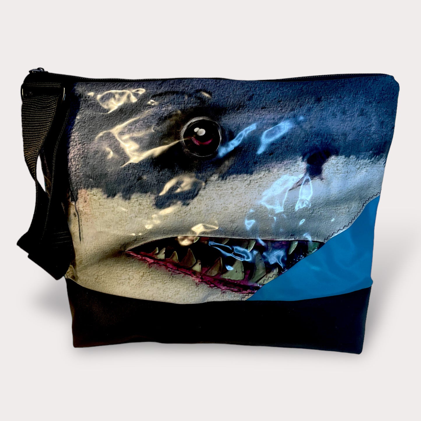 Crossover Bag .  Shark . Pool Toy